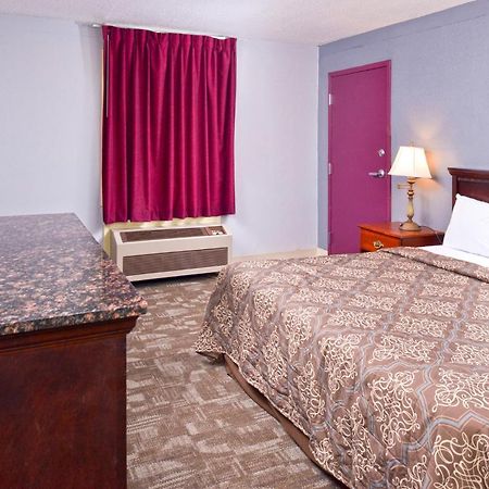 Country Garden & Suites-Benton Ngoại thất bức ảnh