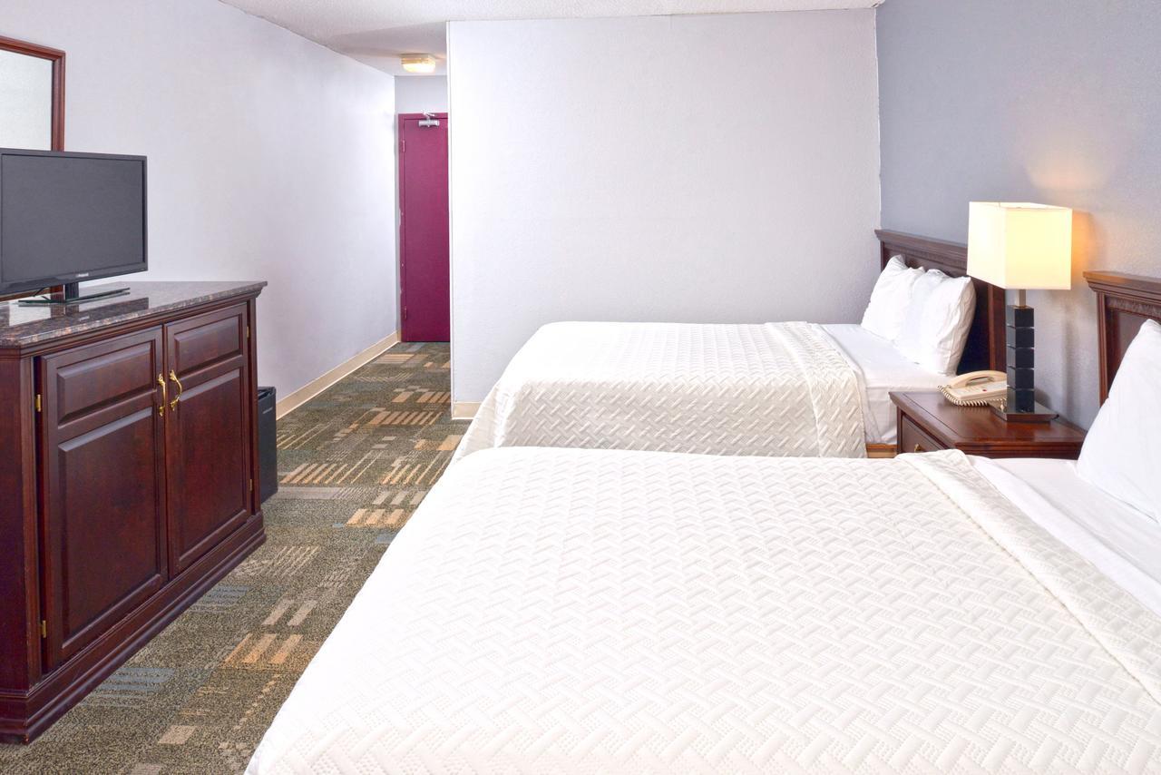 Country Garden & Suites-Benton Ngoại thất bức ảnh